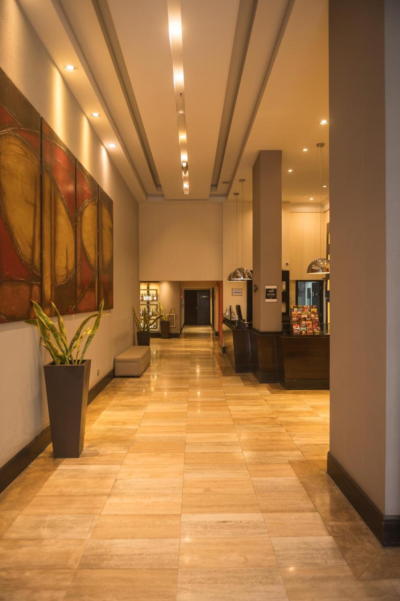 Premium Tower Suites เมนโดซา ภายนอก รูปภาพ