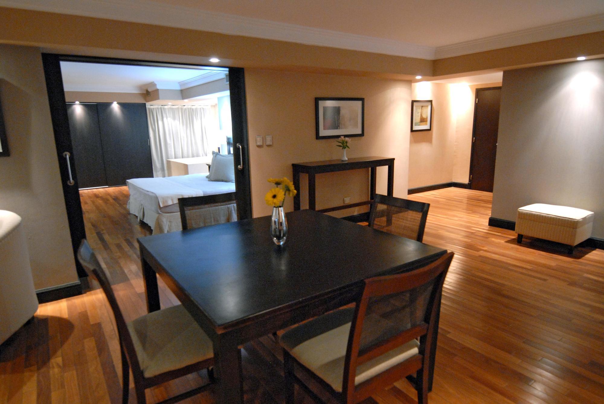 Premium Tower Suites เมนโดซา ภายนอก รูปภาพ