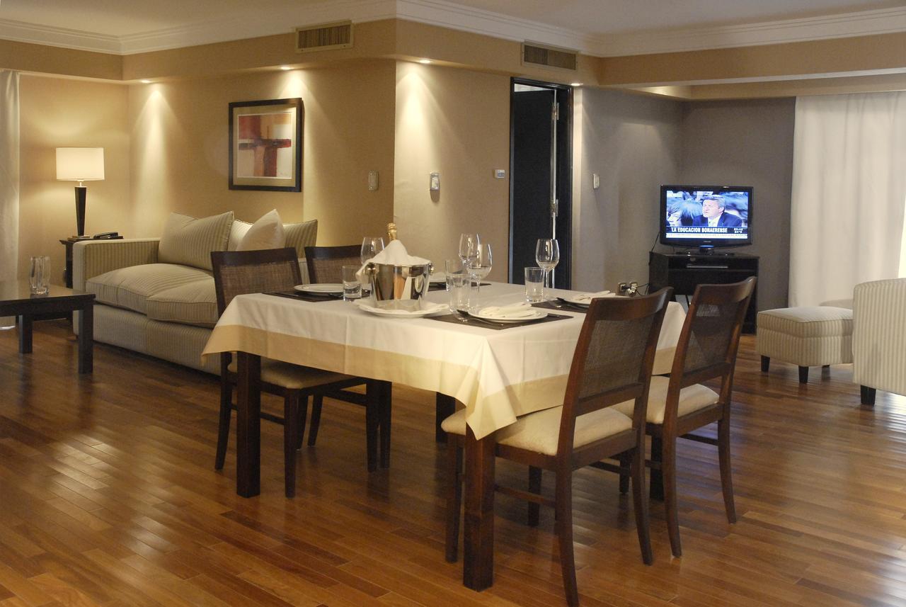 Premium Tower Suites เมนโดซา ภายนอก รูปภาพ